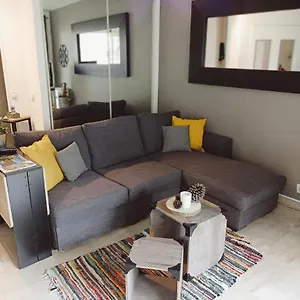 Joli Studio Avec Coin Nuit Indépendant, Piscine Et Parc De 8 Hectares Proche De La Plage Mandelieu