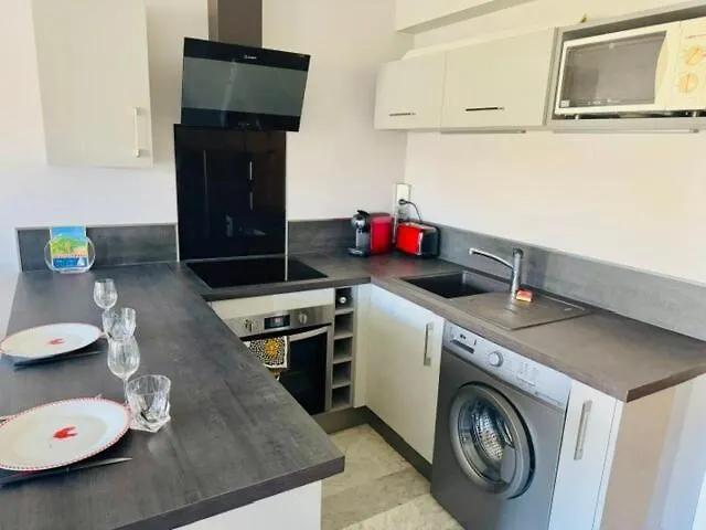 Studio La Napoule 2 Min Beach 4 People Air Conditioning Mandelieu-la-Napoule